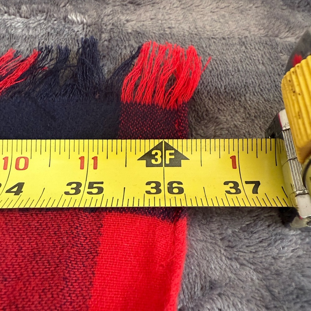 Loft Modern Plaid Wrap Scarf Red 36 Inch wide 73 Inch Long‎ NEW - Picture 6 of 6